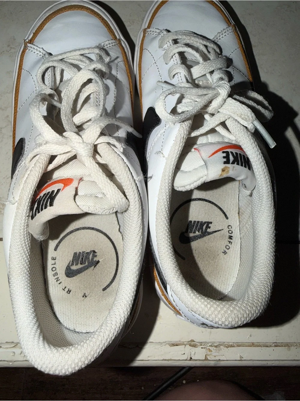 Kids Nike court legacy shoes